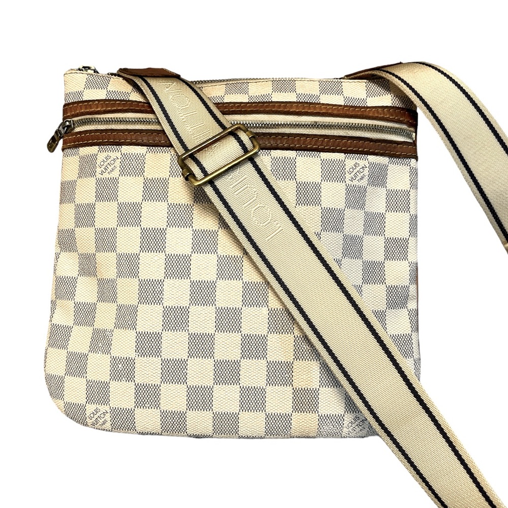 LOUIS VUITTON Crossbody bag - needs minor repair
